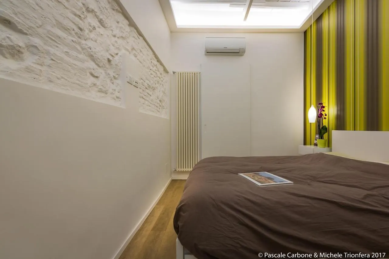 Chic, Stylish And Quiet At The Spanish Steps Rome Apartment