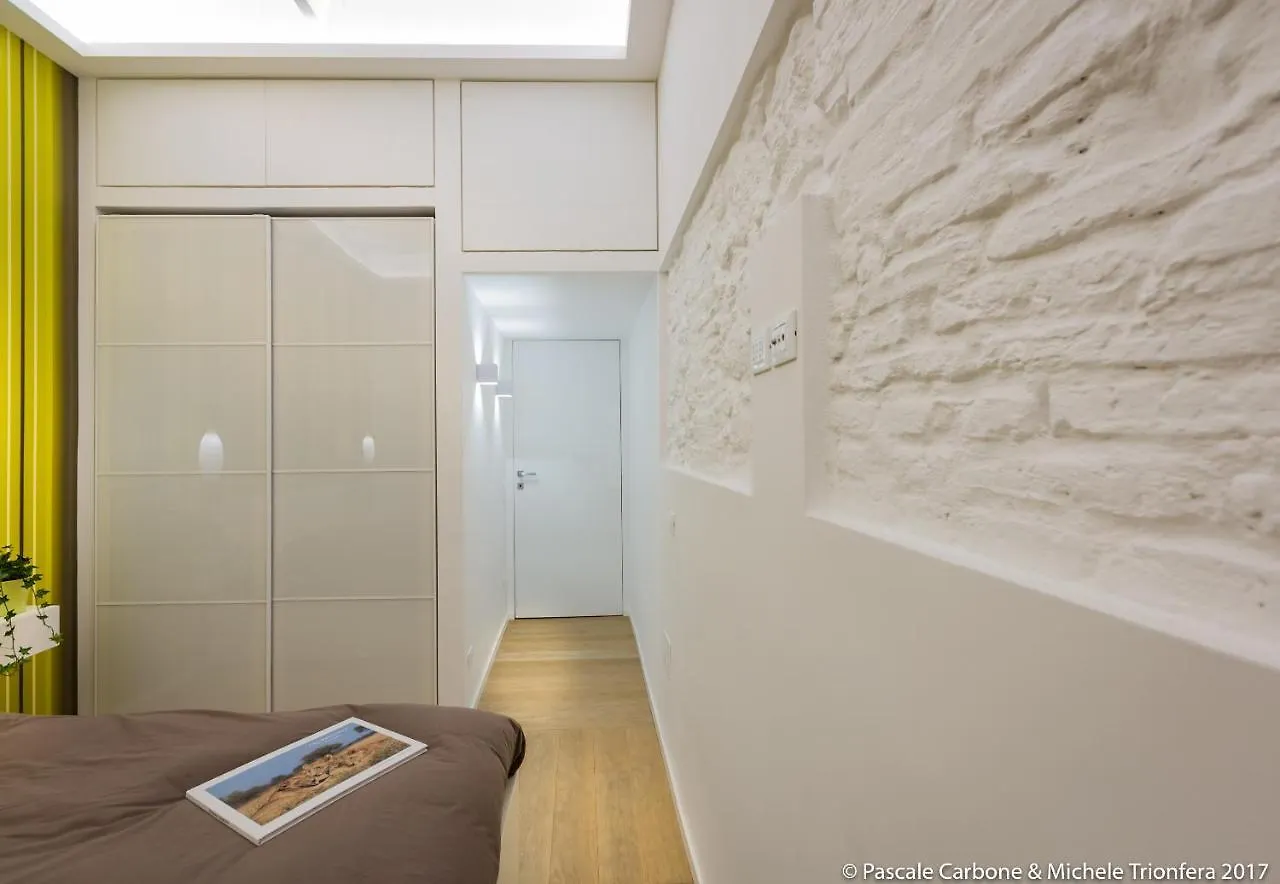 Chic, Stylish And Quiet At The Spanish Steps Rom